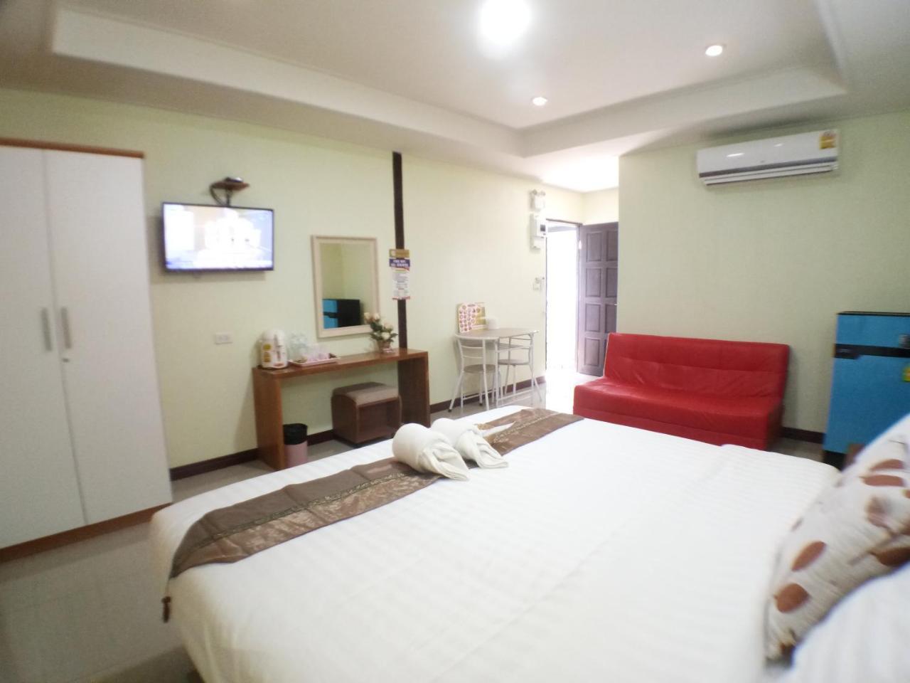 Hi Tech Resort Kabin Buri Zimmer foto